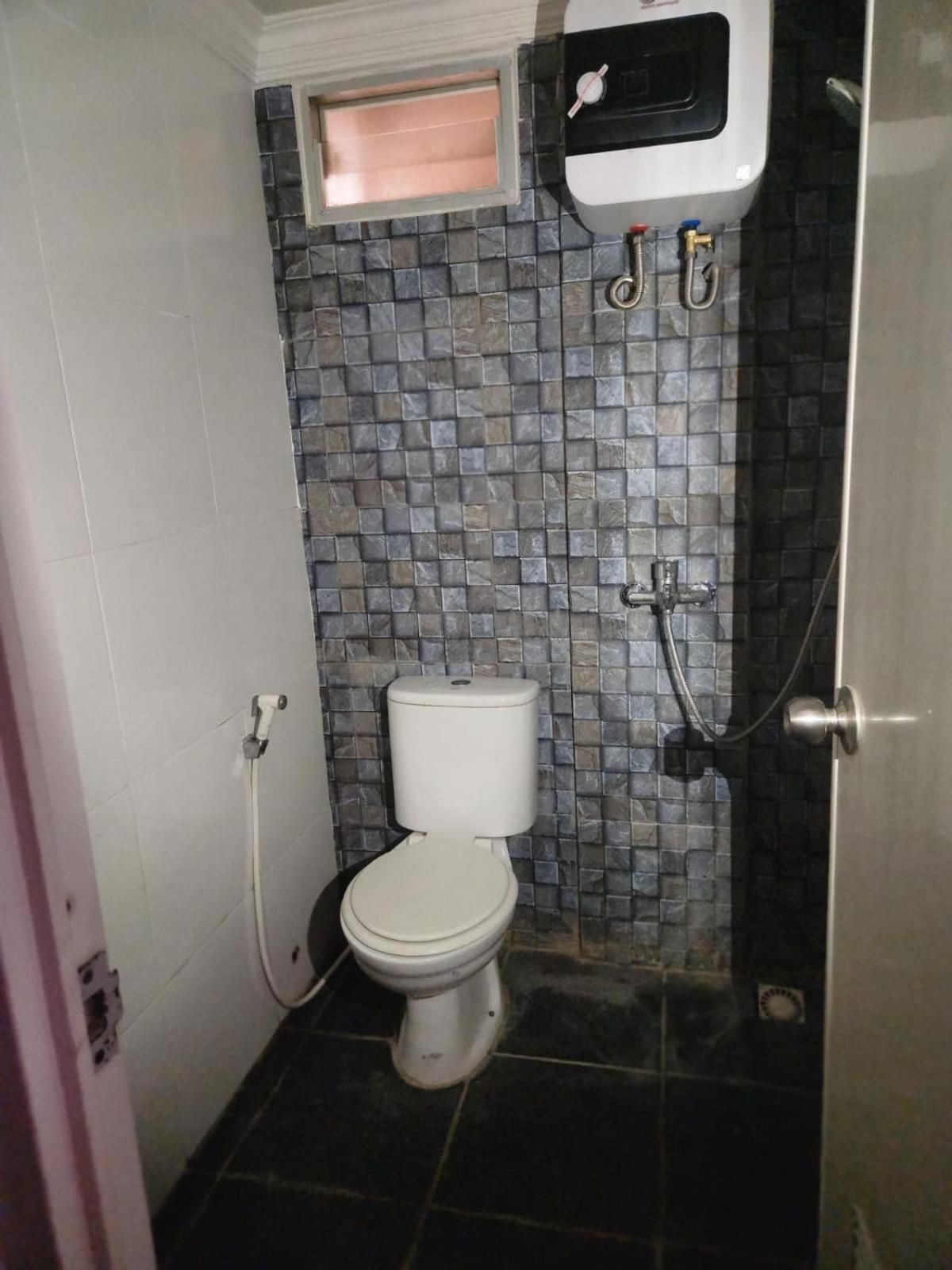 Metro Suits Apartment Bandung Buitenkant foto